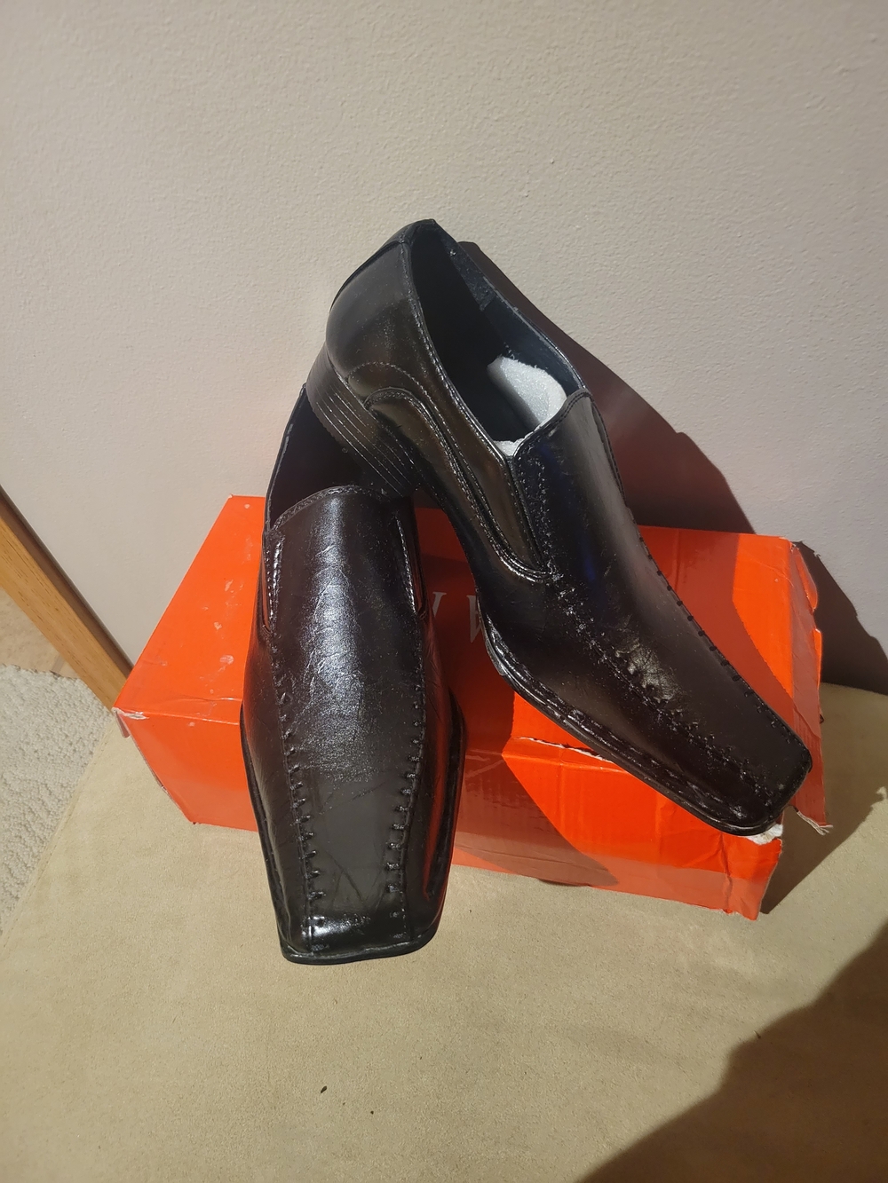 Men's Black Slip-On Dress Shoes